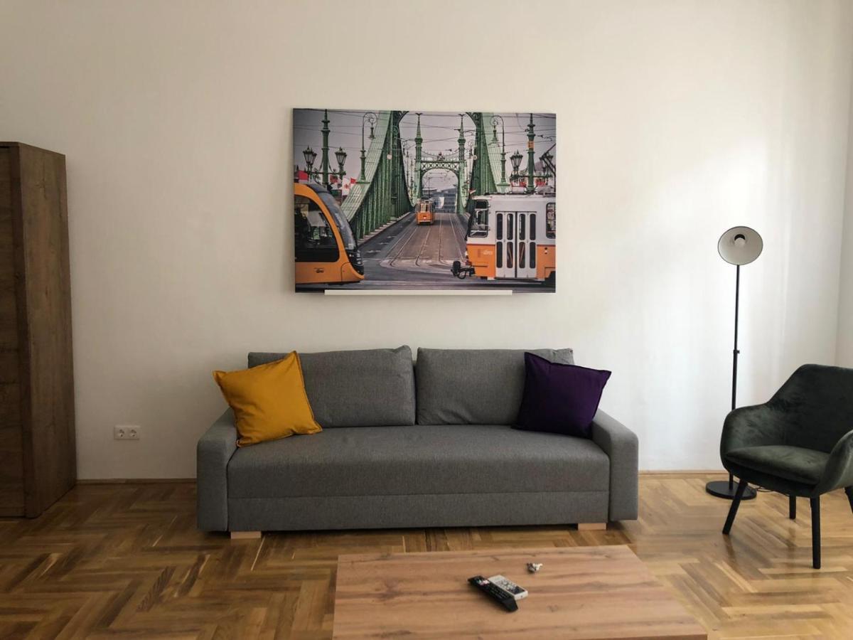 Luxury New Cozy Flat At Dob Street Nearby Gozsdu Court Lejlighed Budapest Eksteriør billede